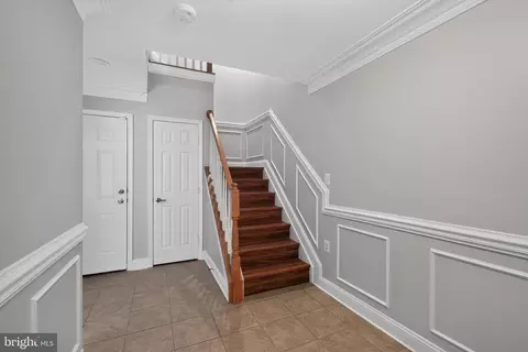Entry Way - 824 Ryan St, Baltimore, MD 21230 photo 5 of 6