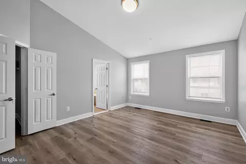 Entry Way - 824 Ryan St, Baltimore, MD 21230 photo 1 of 6
