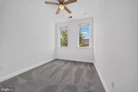 Bedroom - 2932 Dillon St, Baltimore, MD 21224 photo 8 of 9