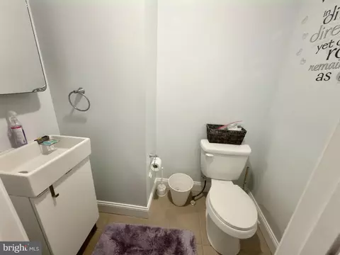 1619 E 29th St, Baltimore, MD 21218 photo 8