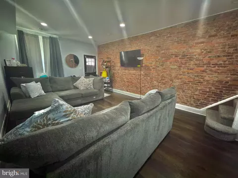 1619 E 29th St, Baltimore, MD 21218 photo 6