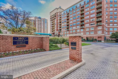 3801 Canterbury Rd #912, Baltimore, MD 21218