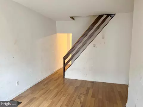 2452 Etting St, Baltimore, MD 21217 photo 3