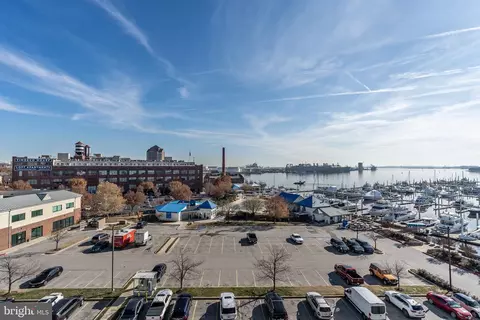 View/Area - 2702 Lighthouse Pt E #532, Baltimore, MD 21224 photo 1 of 4
