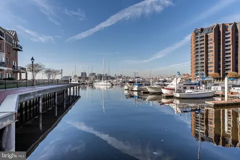 View/Area - 2702 Lighthouse Pt E #532, Baltimore, MD 21224 photo 4 of 4