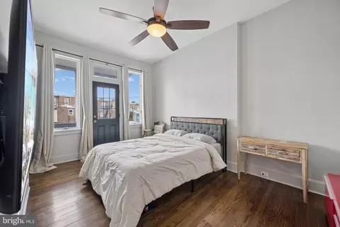 Bedroom - 2329 Eutaw Pl, Baltimore, MD 21217 photo 5 of 8