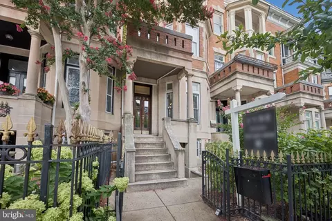 Exterior - 2329 Eutaw Pl, Baltimore, MD 21217 photo 2 of 6