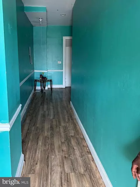 Entry Way - 2575 Edmondson Ave, Baltimore, MD 21223 photo 1 of 2