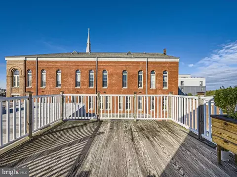 Exterior - 1129 William St, Baltimore, MD 21230 photo 2 of 3