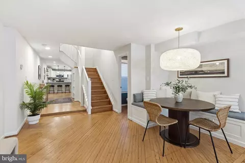 Entry Way - 1129 William St, Baltimore, MD 21230 photo 1 of 6
