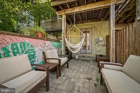 Exterior - 908 S Decker Ave, Baltimore, MD 21224 photo 4 of 4
