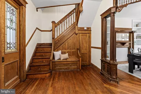 Entry Way - 2736 N Calvert St, Baltimore, MD 21218 photo 11 of 21