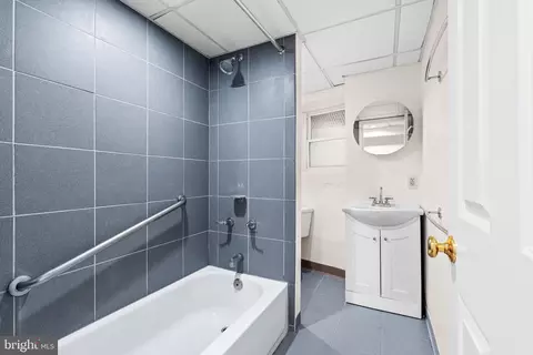 Bath - 2736 N Calvert St, Baltimore, MD 21218 photo 7 of 7