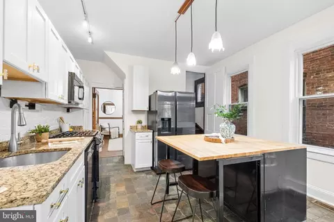 Kitchen - 2736 N Calvert St, Baltimore, MD 21218 photo 4 of 5