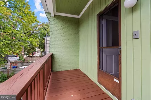 Exterior - 2736 N Calvert St, Baltimore, MD 21218 photo 3 of 11