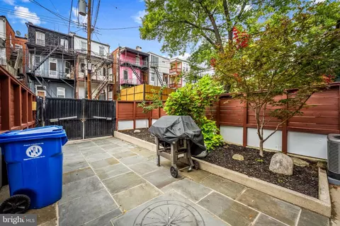 Exterior - 2736 N Calvert St, Baltimore, MD 21218 photo 8 of 11