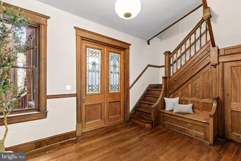 Entry Way - 2736 N Calvert St, Baltimore, MD 21218 photo 10 of 21