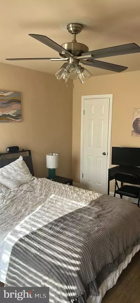 Bedroom - 3444 Erdman Ave, Baltimore, MD 21213 photo 15 of 24