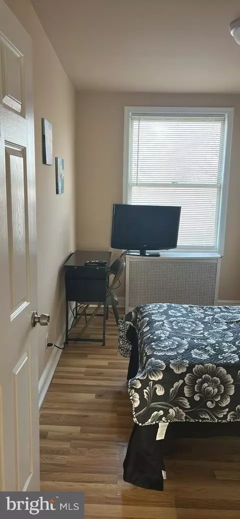 Bedroom - 3444 Erdman Ave, Baltimore, MD 21213 photo 2 of 24