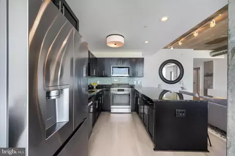 Kitchen - 1200 Steuart St #514, Baltimore, MD 21230 photo 2 of 6