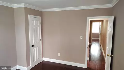 Entry Way - 1405 Ramsay St, Baltimore, MD 21223 photo 5 of 15