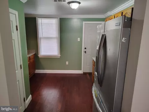 Entry Way - 1405 Ramsay St, Baltimore, MD 21223 photo 14 of 15