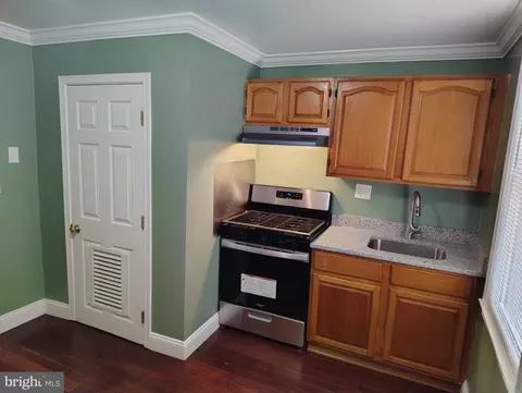 Entry Way - 1405 Ramsay St, Baltimore, MD 21223 photo 12 of 15