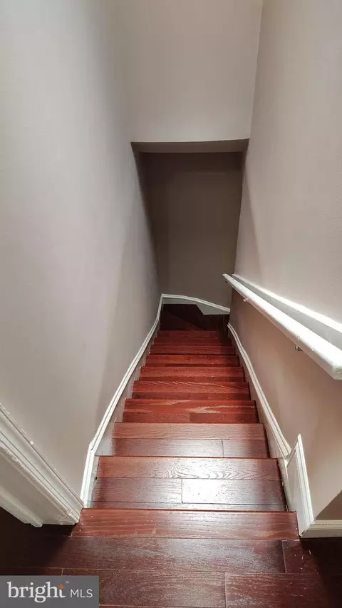 Entry Way - 1405 Ramsay St, Baltimore, MD 21223 photo 8 of 15