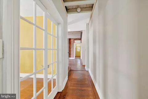 Entry Way - 3600 Hooper Ave, Baltimore, MD 21211 photo 1 of 4