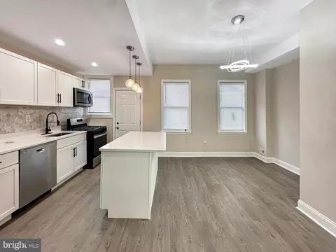 Kitchen - 1724 E 25th St, Baltimore, MD 21213 photo 2 of 3