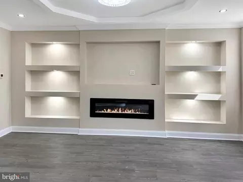 Living - 1724 E 25th St, Baltimore, MD 21213 photo 4 of 4