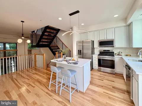 120 Station North Mews, Baltimore, MD 21202