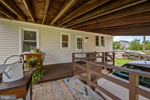 Exterior - 4400 Buchanan Ave, Baltimore, MD 21211 photo 6 of 9