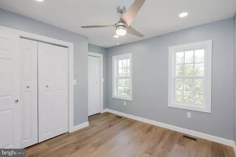 Bedroom - 3607 4th St, Baltimore, MD 21225 photo 1 of 3