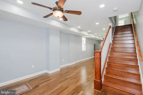 Entry Way - 3607 4th St, Baltimore, MD 21225 photo 3 of 18