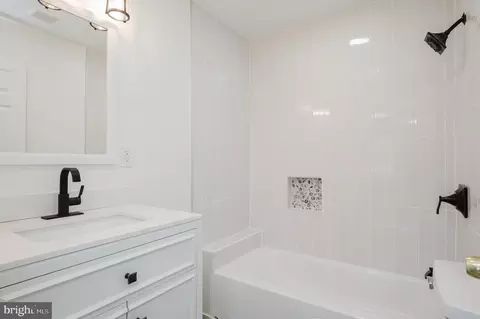 Bath - 3607 4th St, Baltimore, MD 21225 photo 1 of 4