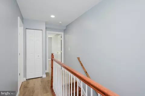 Entry Way - 3607 4th St, Baltimore, MD 21225 photo 13 of 18