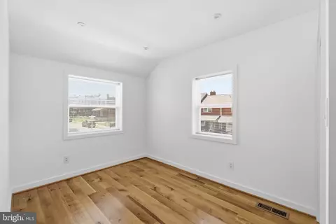 3399 Dulany St, Baltimore, MD 21229 photo 15