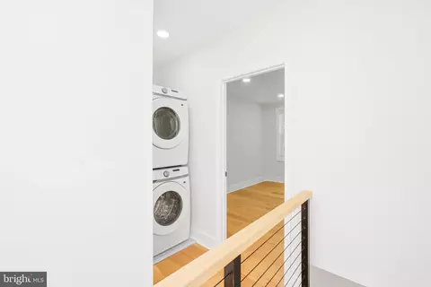 Entry Way - 591 Orchard St, Baltimore, MD 21201 photo 6 of 7