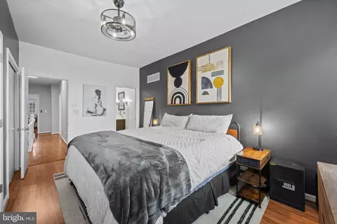 Bedroom - 2512 E Fairmount Ave, Baltimore, MD 21224 photo 3 of 6