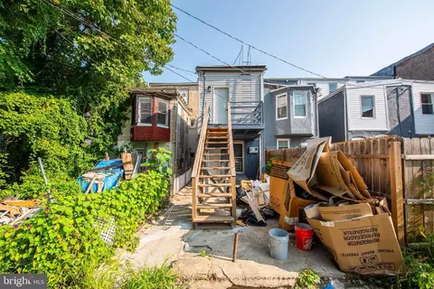 Exterior - 1909 Harlem Ave, Baltimore, MD 21217 photo 2 of 4