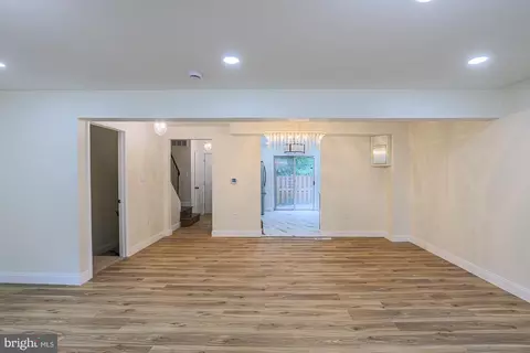 Living - 1906 Greenhaven Dr, Baltimore, MD 21209 photo 5 of 9