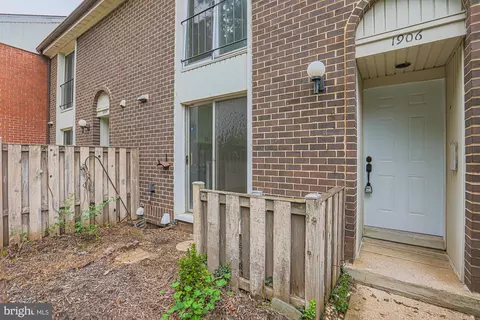 Exterior - 1906 Greenhaven Dr, Baltimore, MD 21209 photo 9 of 9
