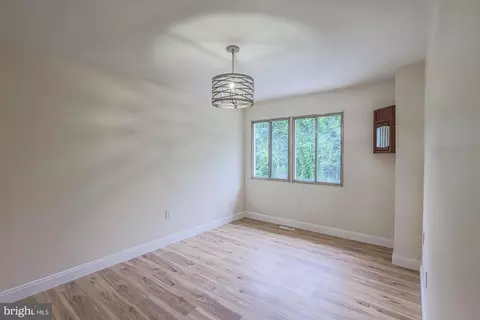 Bedroom - 1906 Greenhaven Dr, Baltimore, MD 21209 photo 2 of 2
