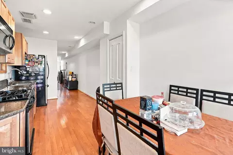 Entry Way - 1118 S Paca St S, Baltimore, MD 21230 photo 5 of 5