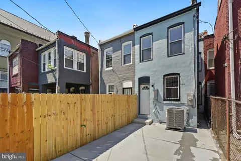 Exterior - 2115 Mcculloh St, Baltimore, MD 21217 photo 4 of 6