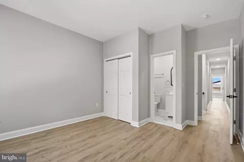 Entry Way - 2115 Mcculloh St, Baltimore, MD 21217 photo 10 of 10