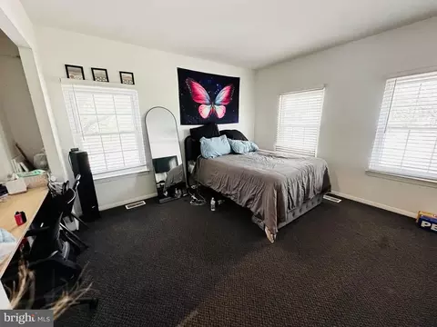 Bedroom - 28 N Wolfe St, Baltimore, MD 21231 photo 1 of 3