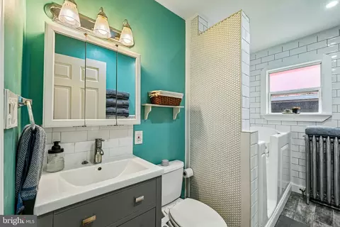 Bath - 1024 Union Ave, Baltimore, MD 21211 photo 2 of 3
