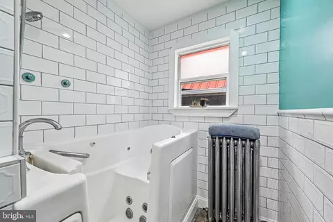 Bath - 1024 Union Ave, Baltimore, MD 21211 photo 3 of 3
